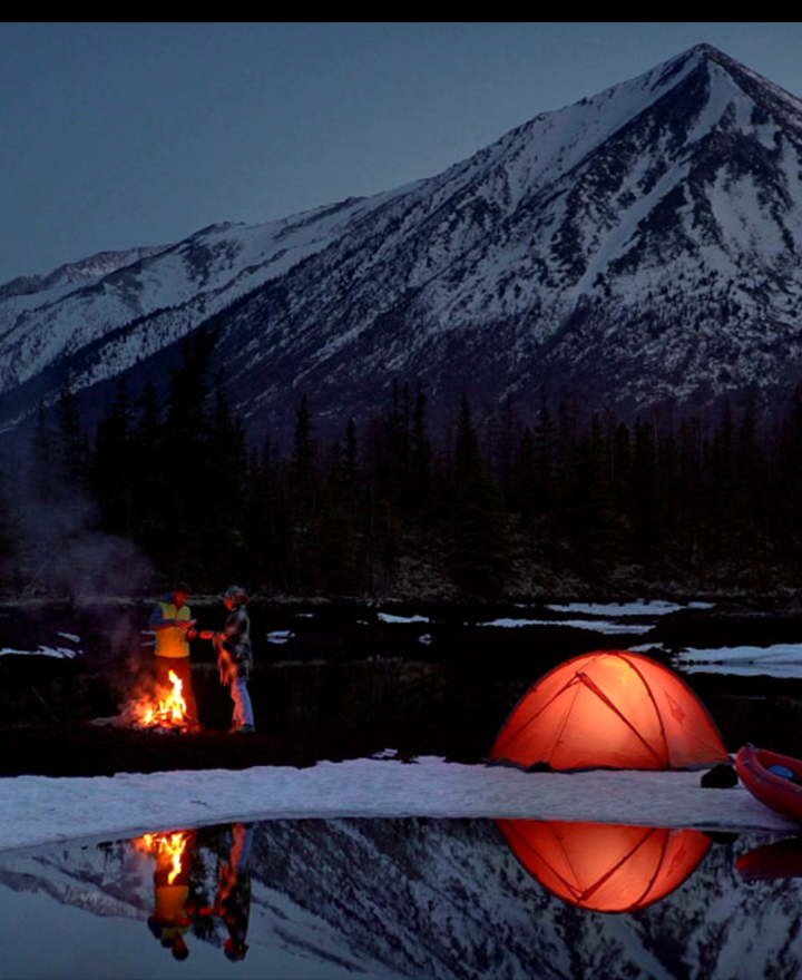 A scenic video is being shot in low light. Details in the background are vivid and clear thanks to Nightography.